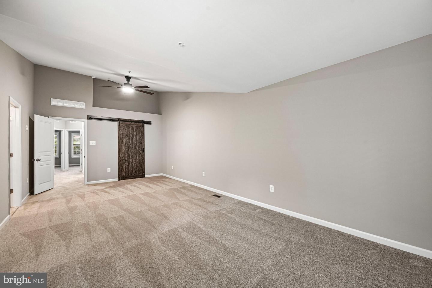 7517 Holly Ridge Dr Property Photo 33