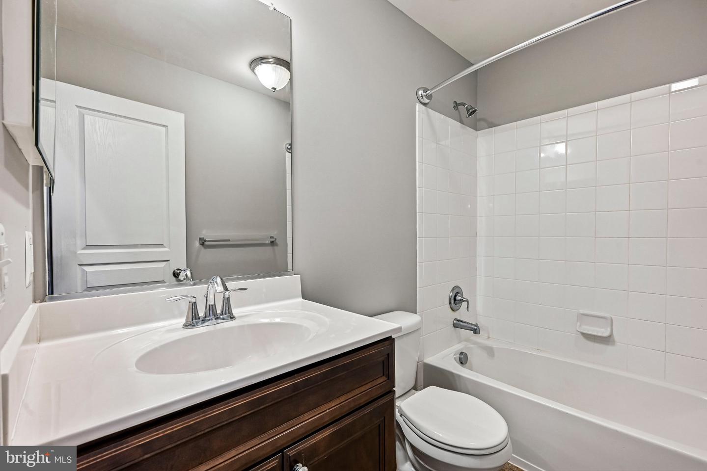 7517 Holly Ridge Dr Property Photo 41