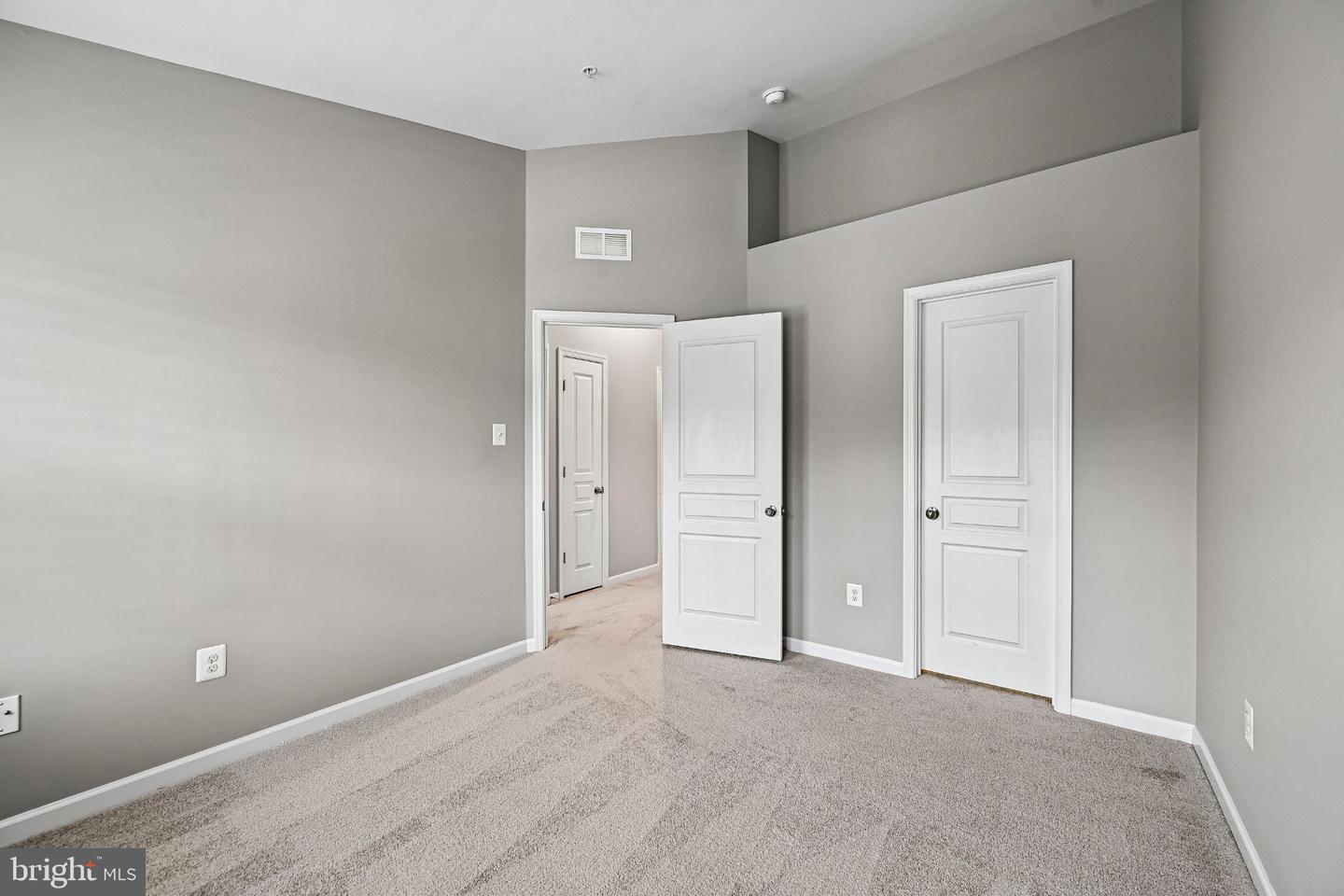 7517 Holly Ridge Dr Property Photo 44