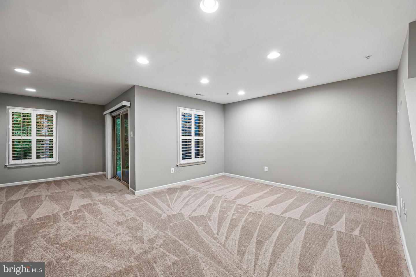 7517 Holly Ridge Dr Property Photo 47