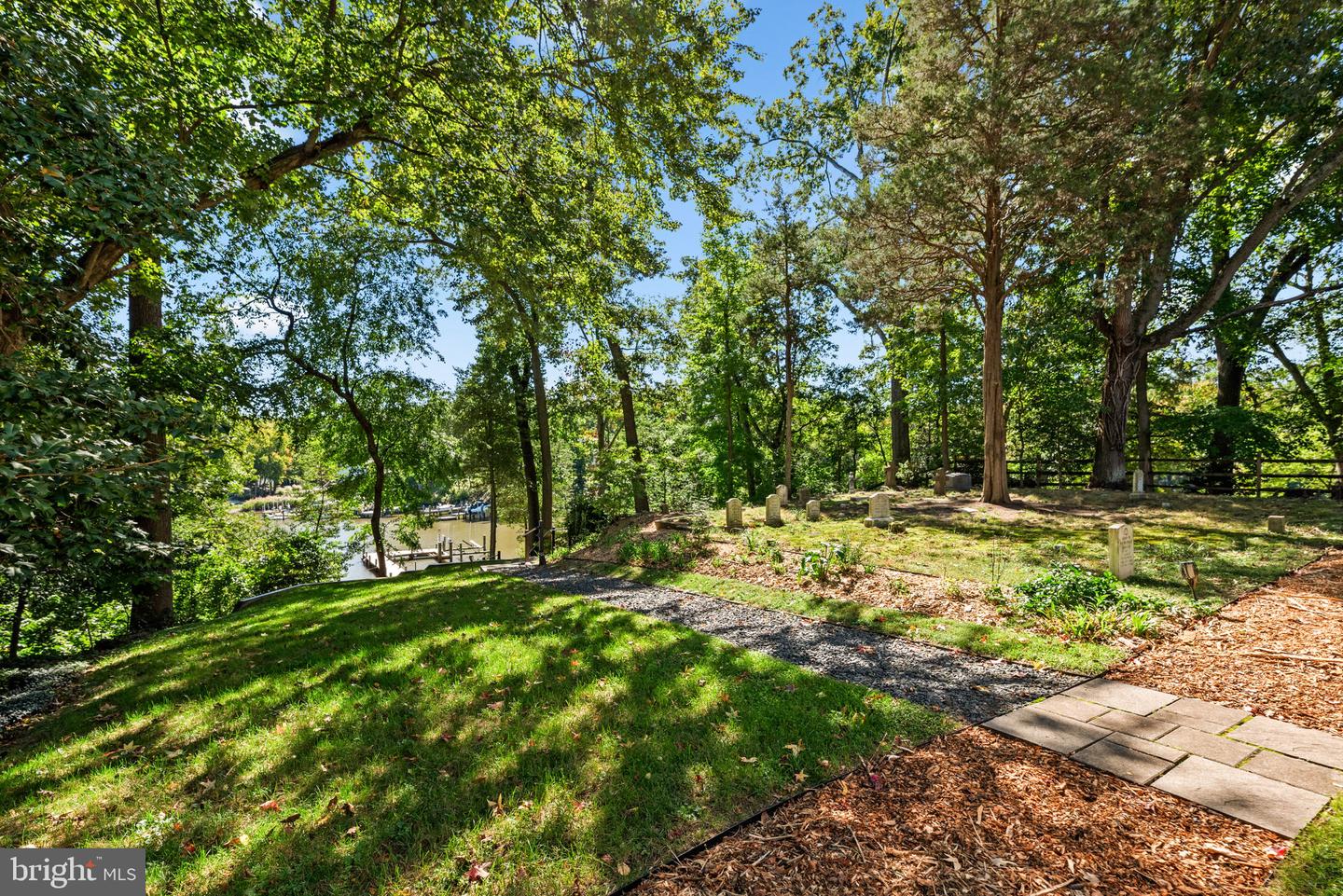 744 Dividing Creek Rd Property Photo 39