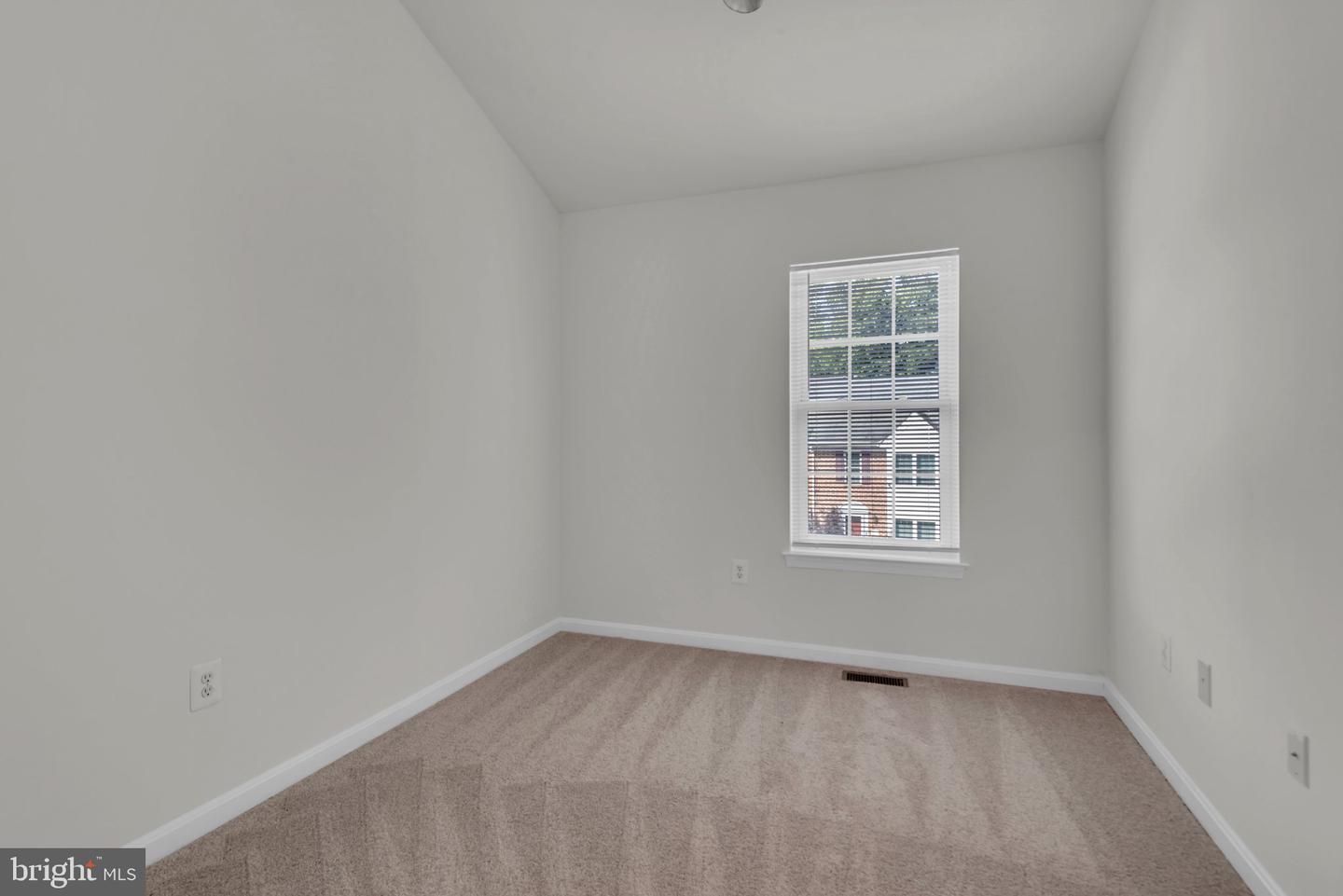 615 Bellerive Ct Property Photo 29