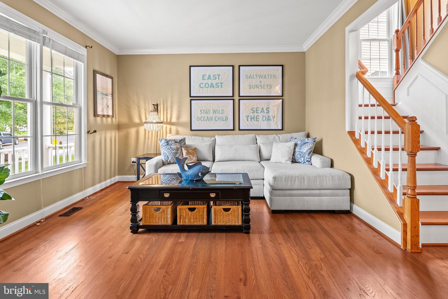 7923 Darby Ln Property Photo 16