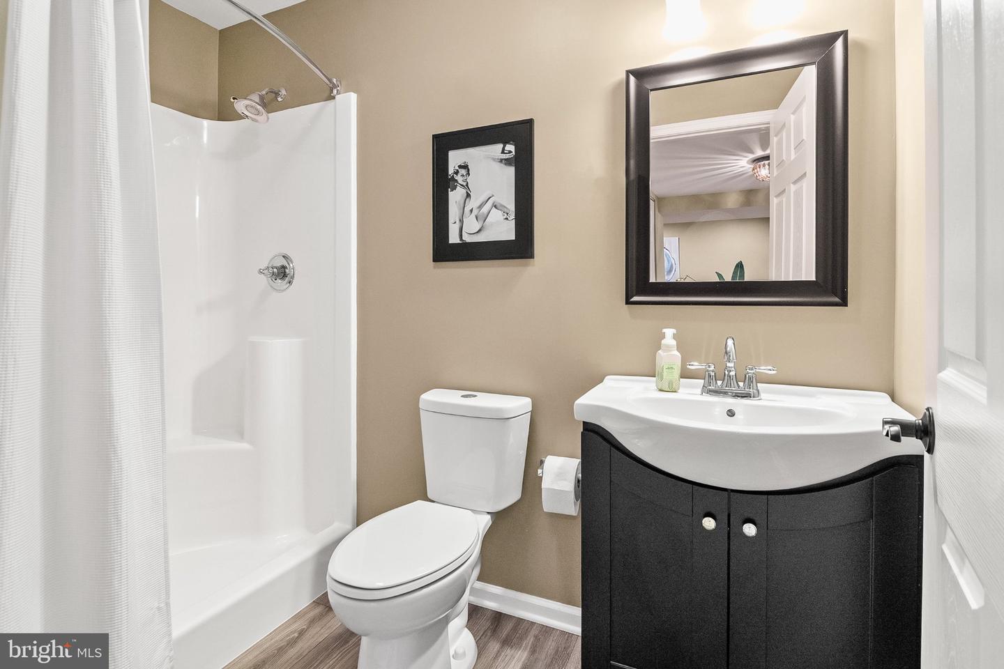 7923 Darby Ln Property Photo 59