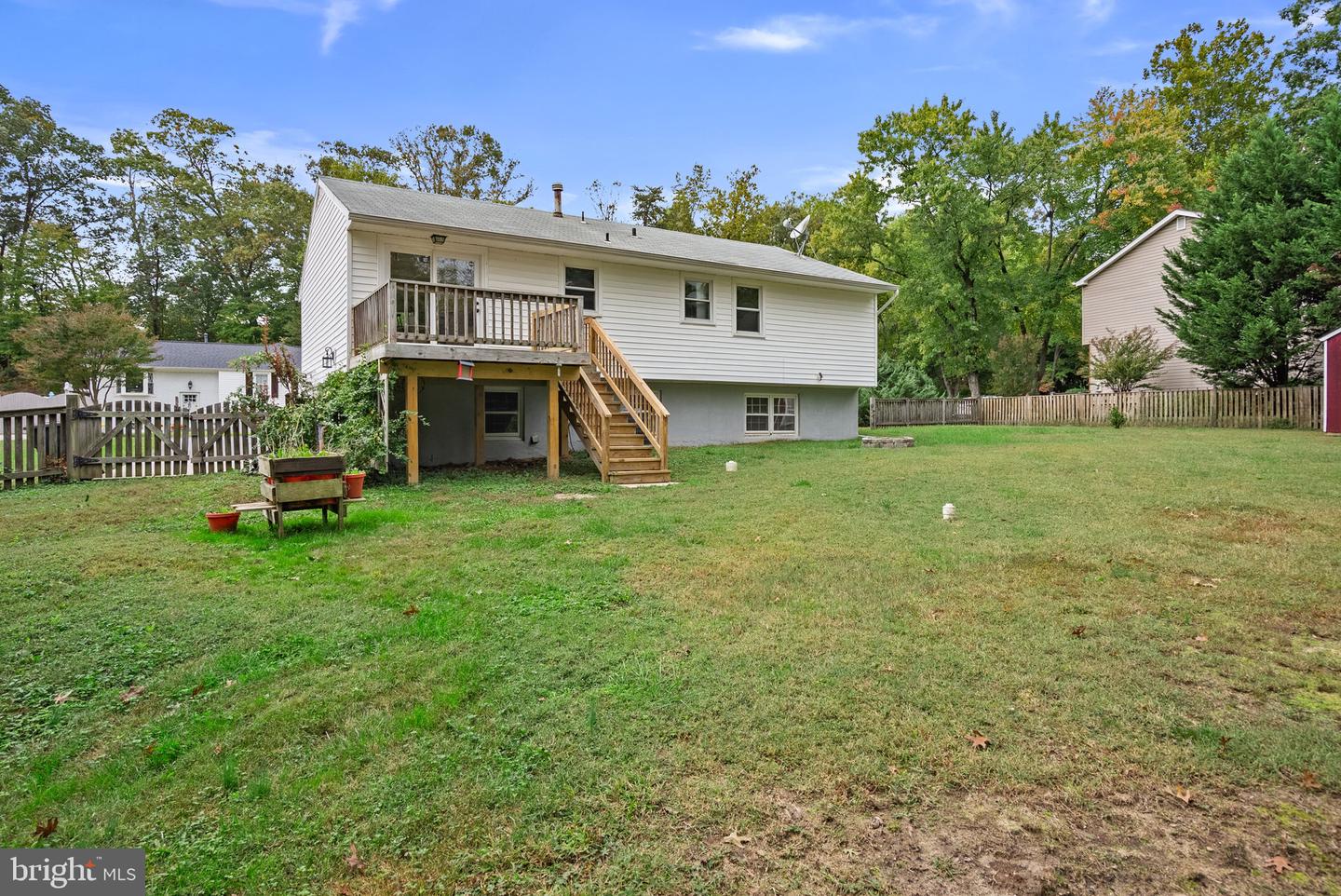 449 Cloverdale Cir Property Photo 39