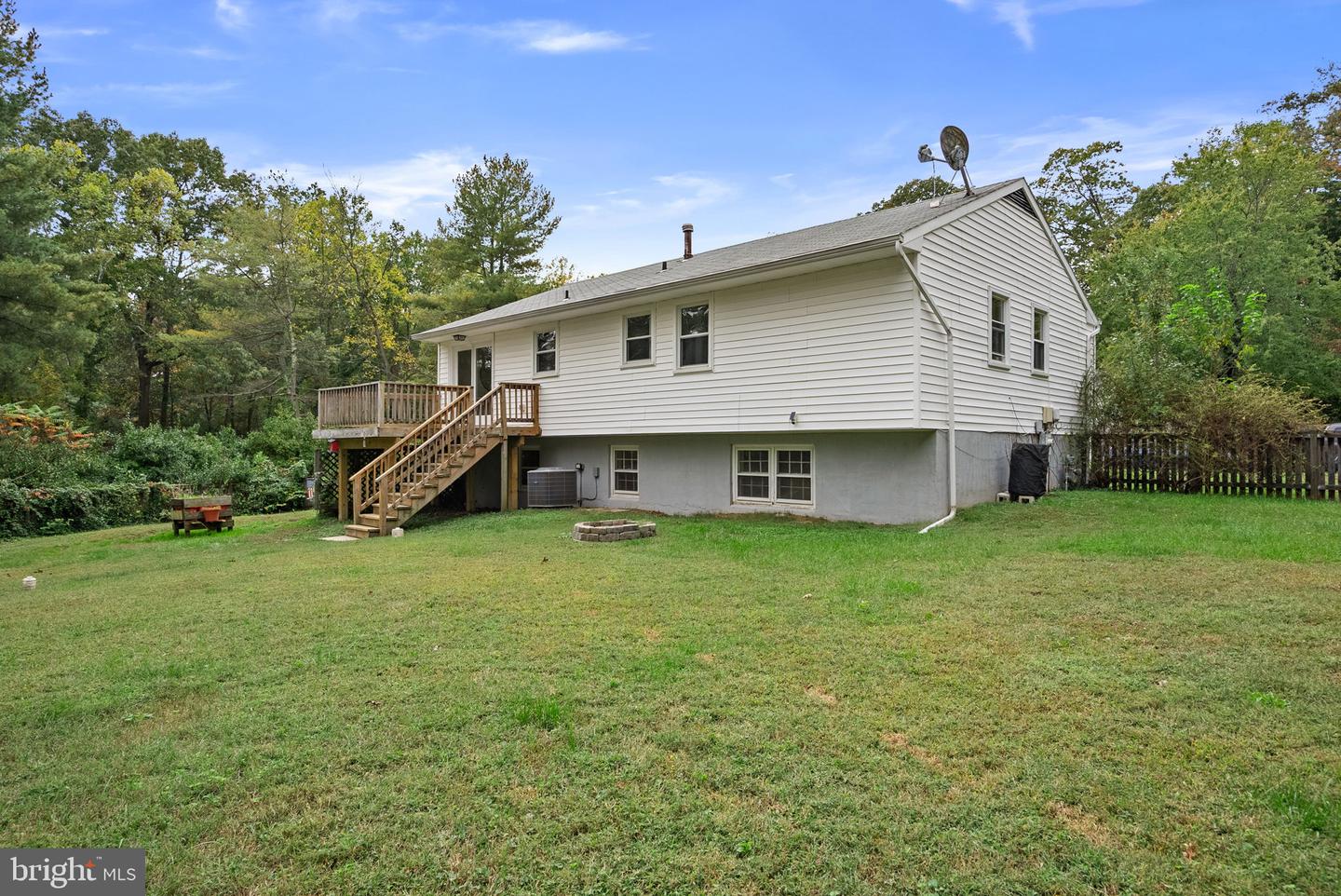 449 Cloverdale Cir Property Photo 41