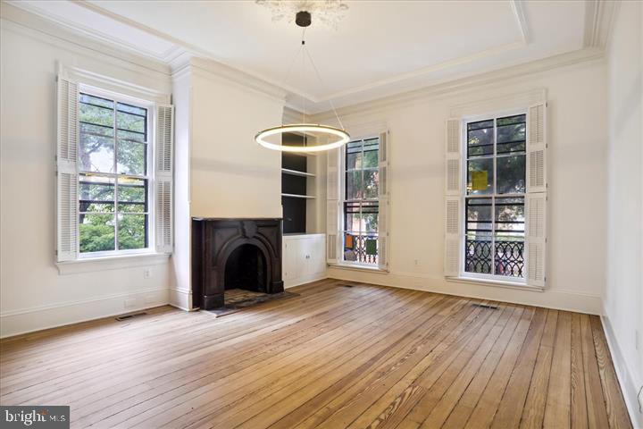 191 Prince George St #b Property Photo 9