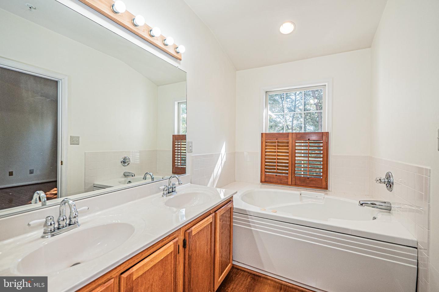 7901 Bentbough Rd Property Photo 28