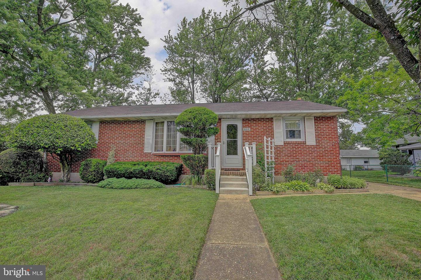 602 Brian St Property Photo