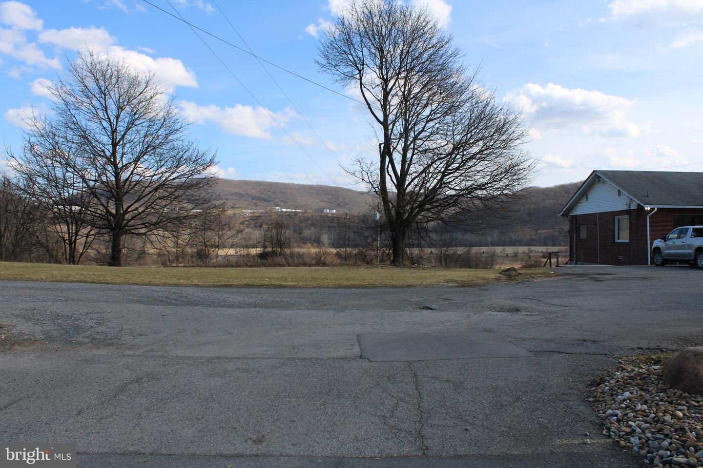 Lot 4 Mcmullen Hwy Property Photo 7