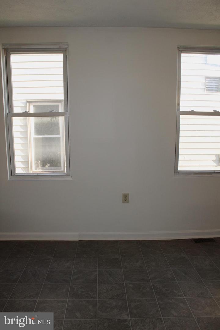 433-435 Pennsylvania Ave Property Photo 14