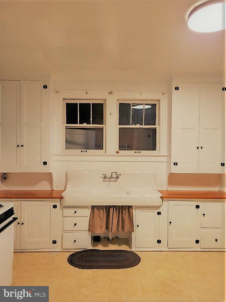 805 Bedford St Property Photo 11