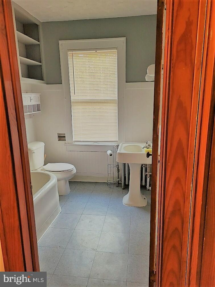 805 Bedford St Property Photo 14