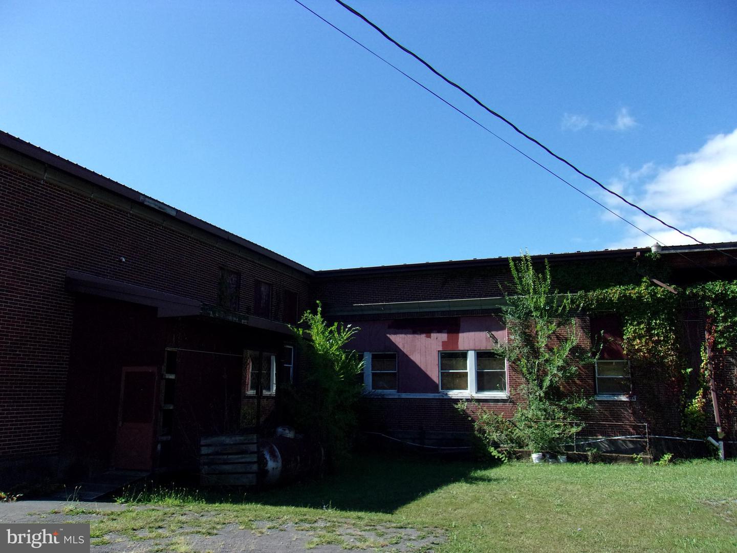 21507 Queens Point Rd Sw Property Photo 6