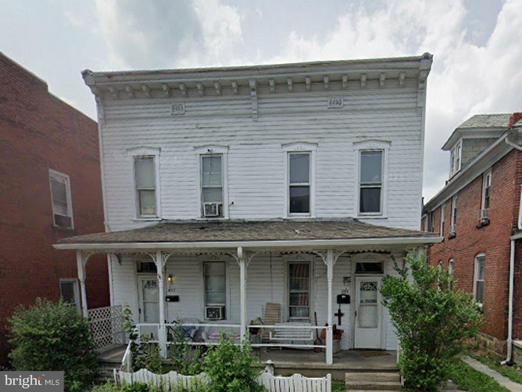 435 Grand Ave Property Photo 1