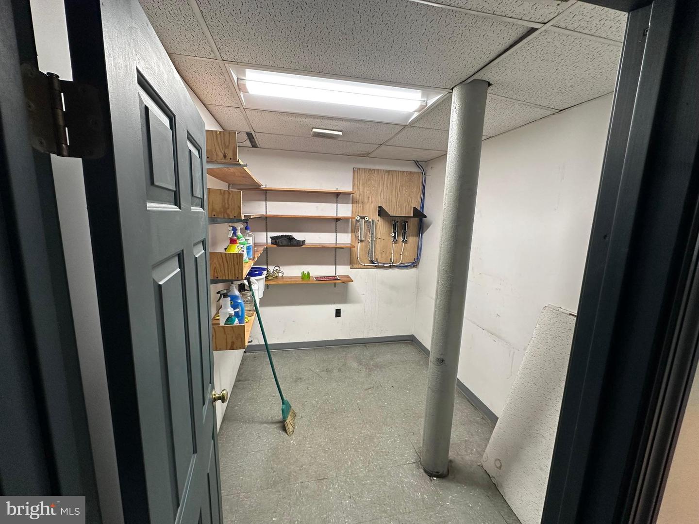 208 Market St Property Photo 29