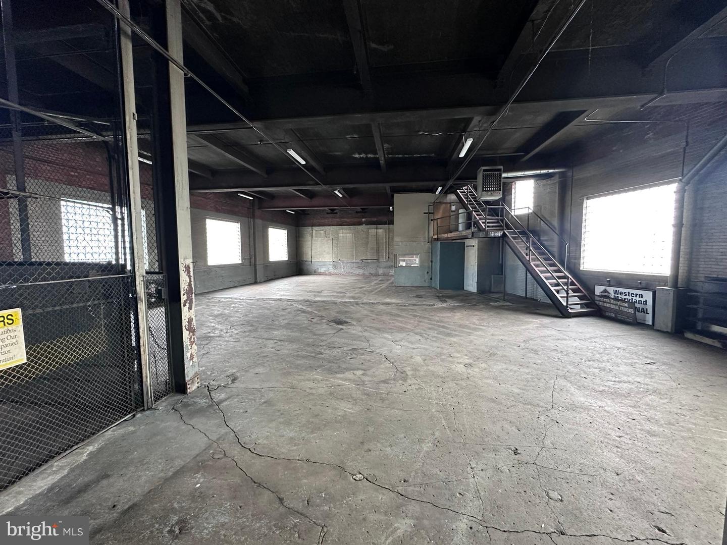 208 Market St Property Photo 45