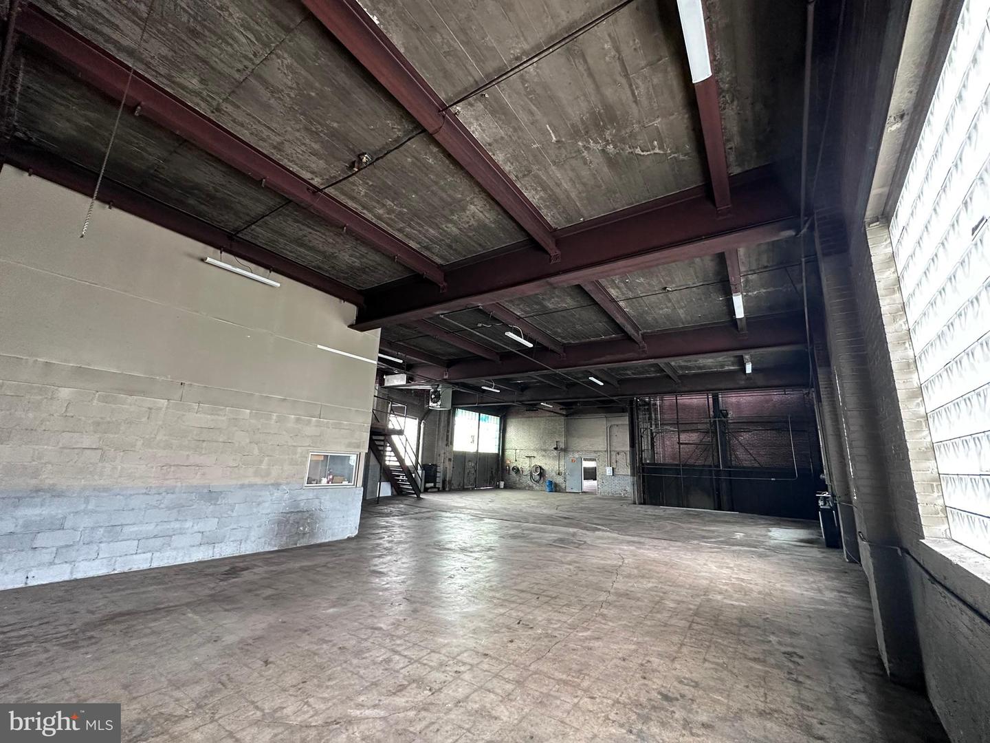 208 Market St Property Photo 49