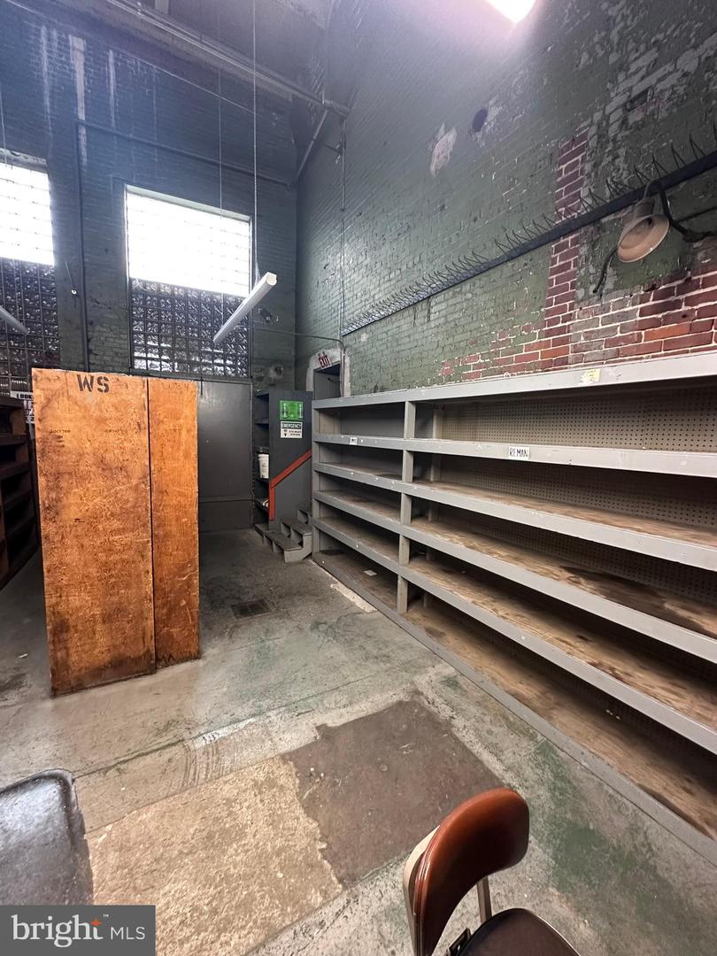 208 Market St Property Photo 59