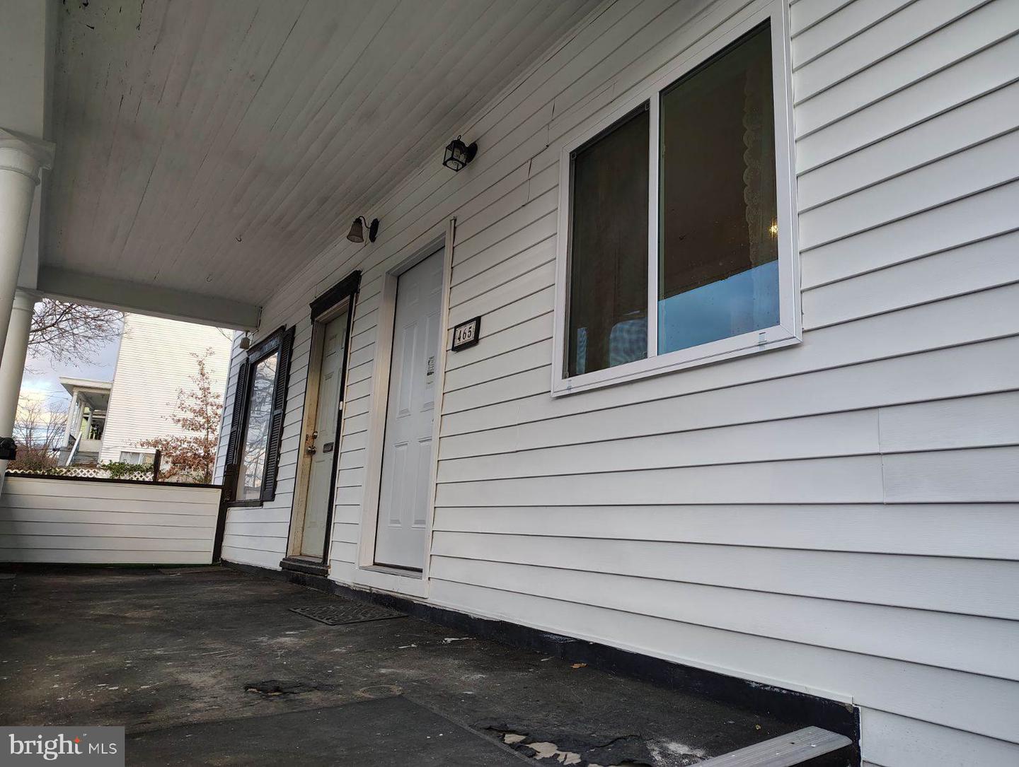 465 Baltimore Ave Property Photo 2