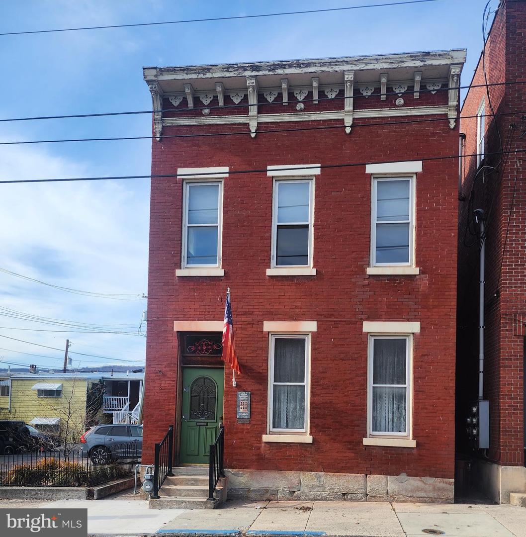 152 Bedford St Property Photo 1