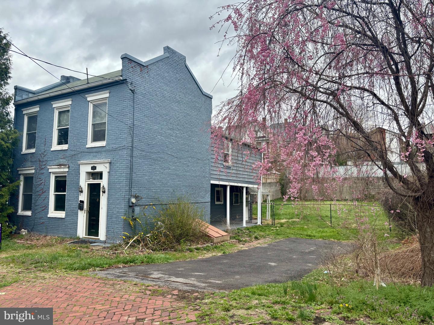 329 Fayette St Property Photo 1
