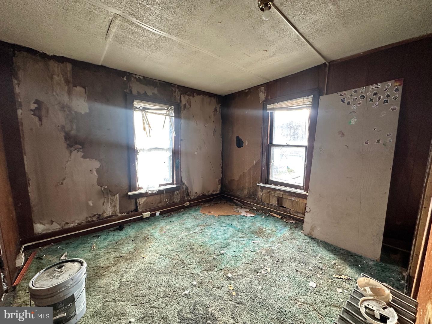 30 W First St W Property Photo 8