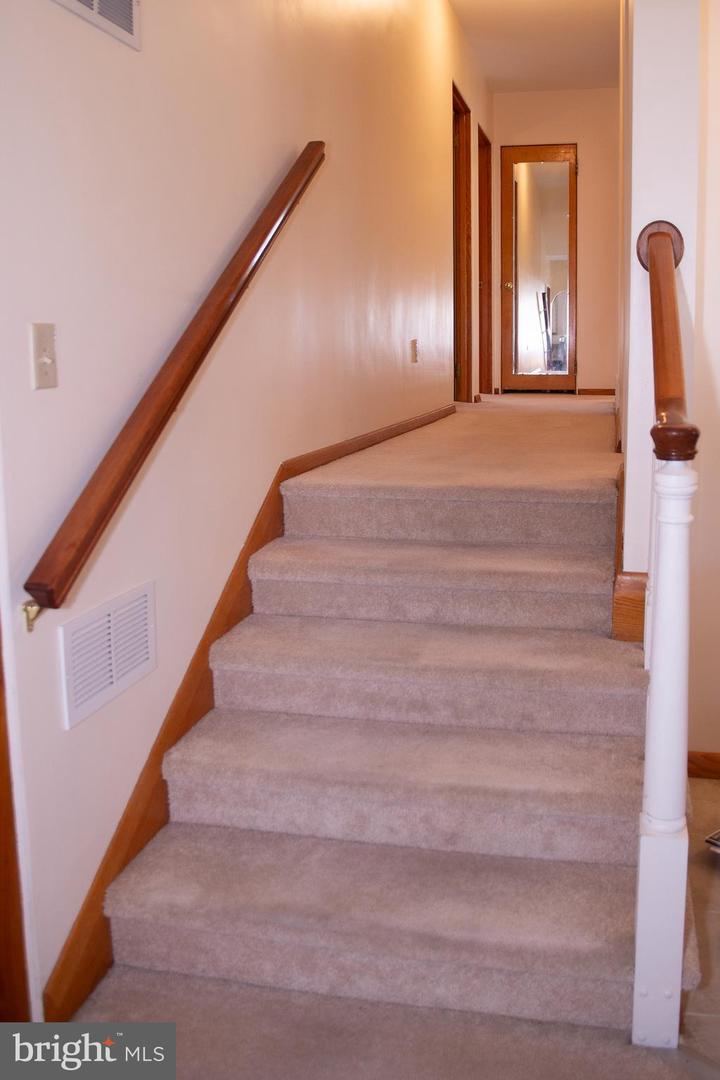 862 Camden Ave Property Photo 18