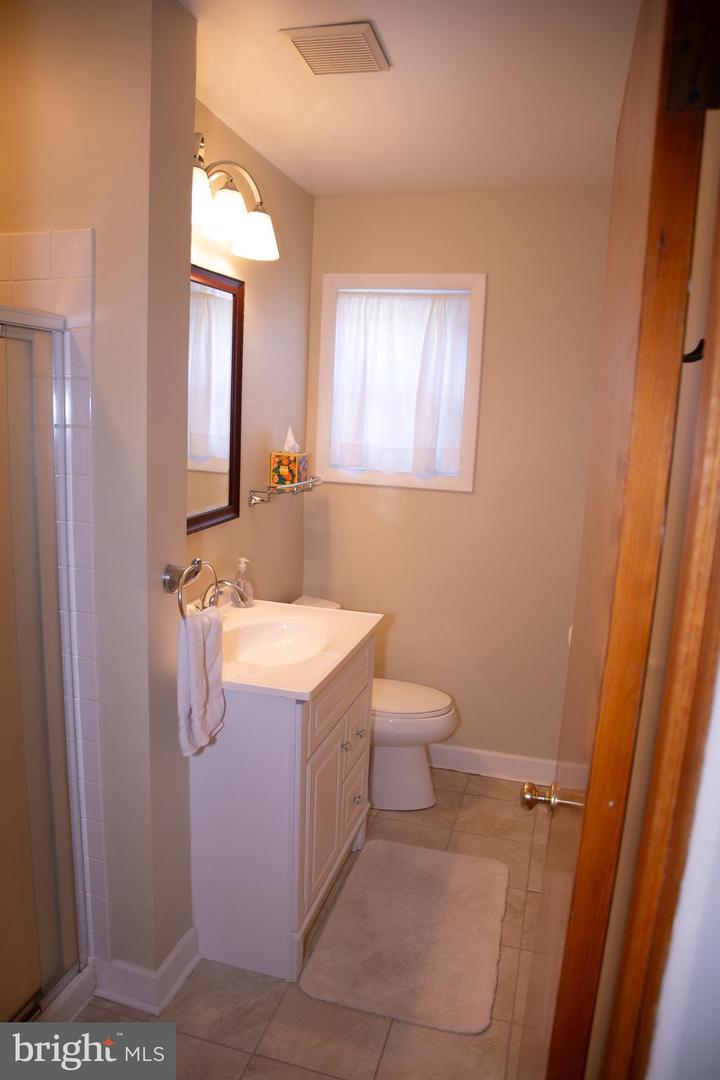 862 Camden Ave Property Photo 19