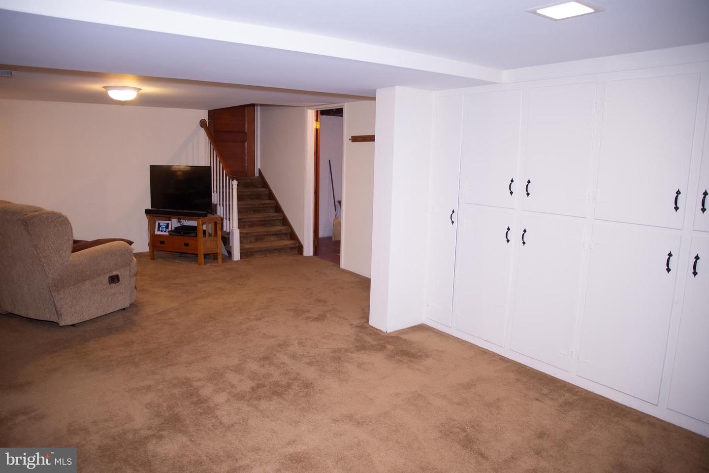 862 Camden Ave Property Photo 39