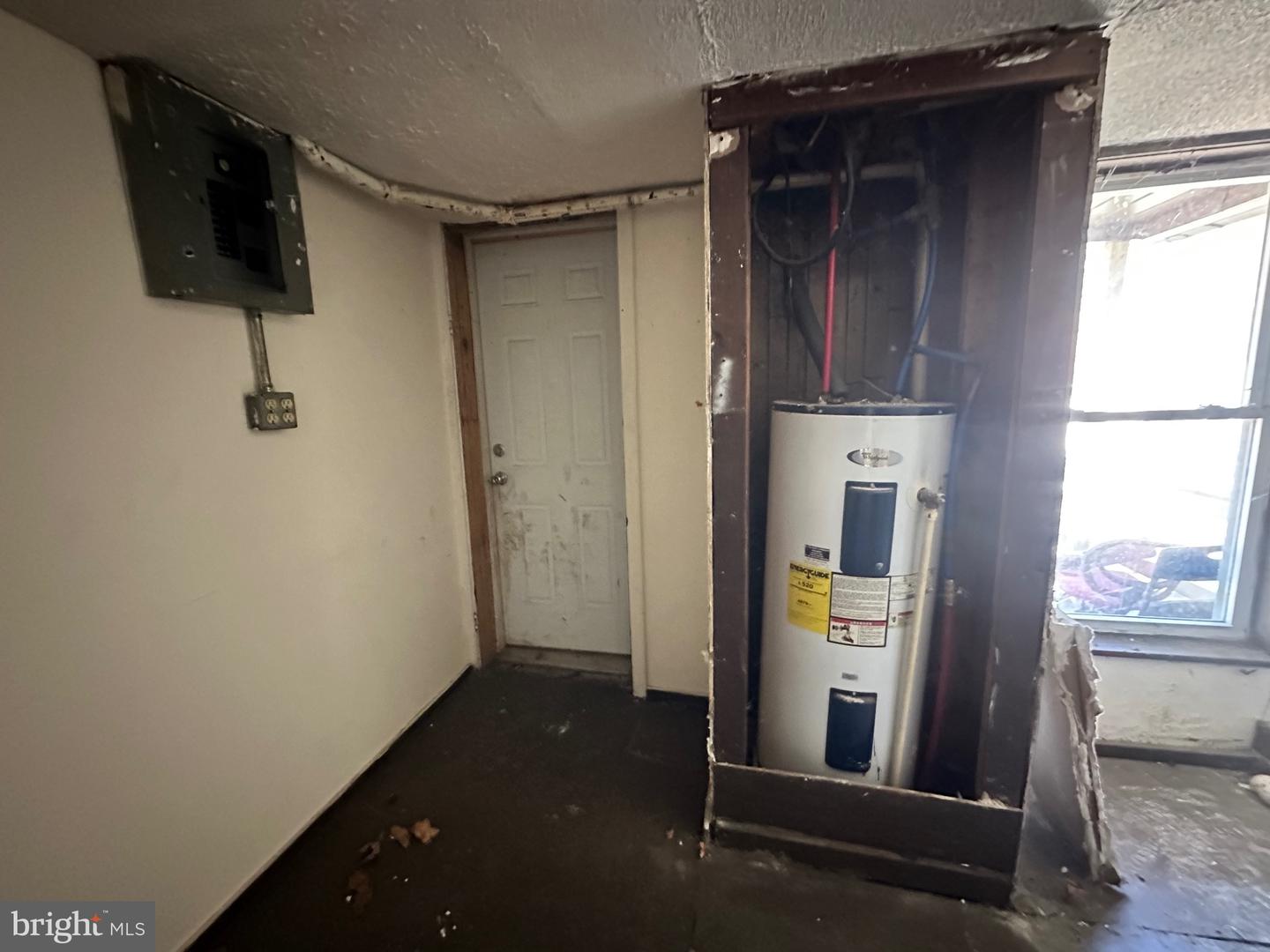 468 Baltimore Ave Property Photo 13