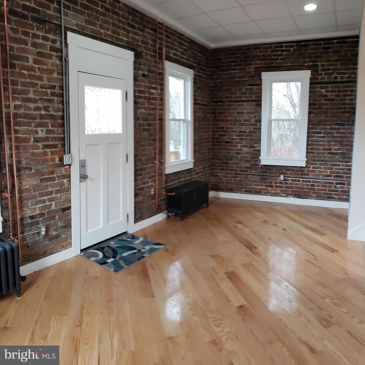 406 Davidson St Property Photo