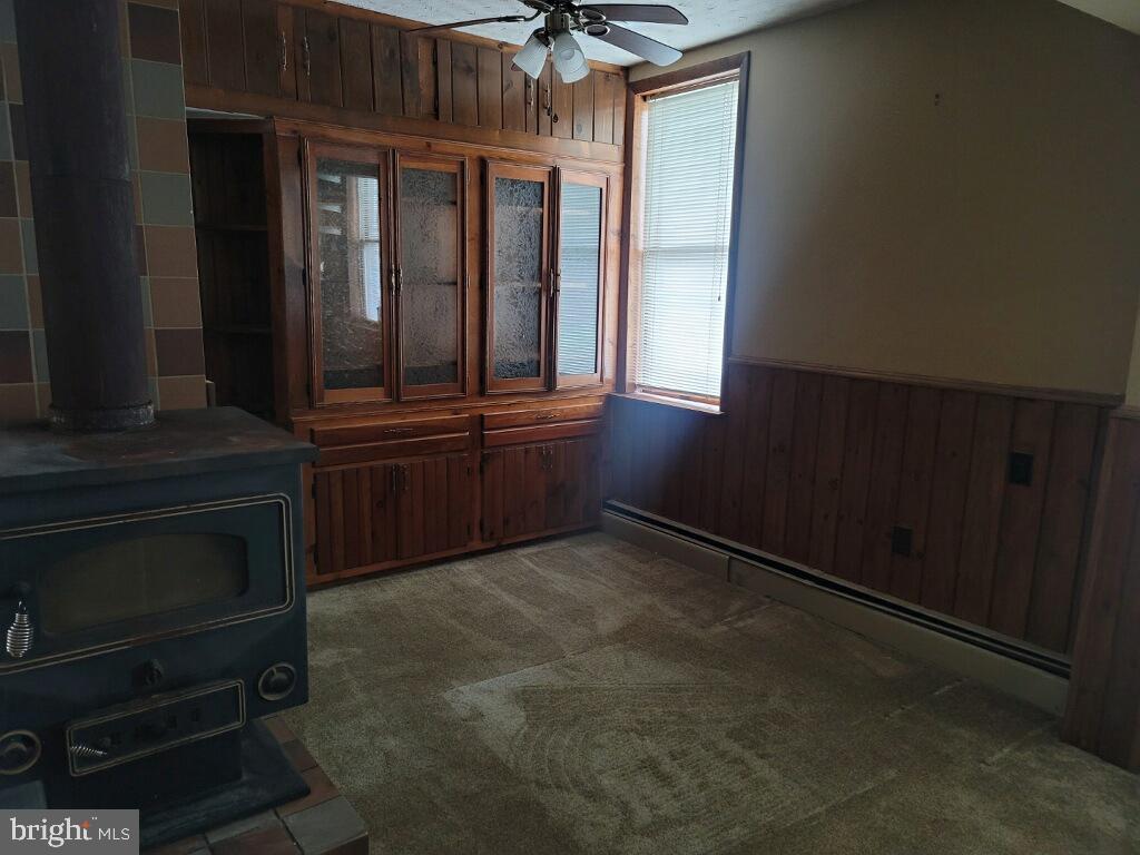 650 N Mechanic St Property Photo 41