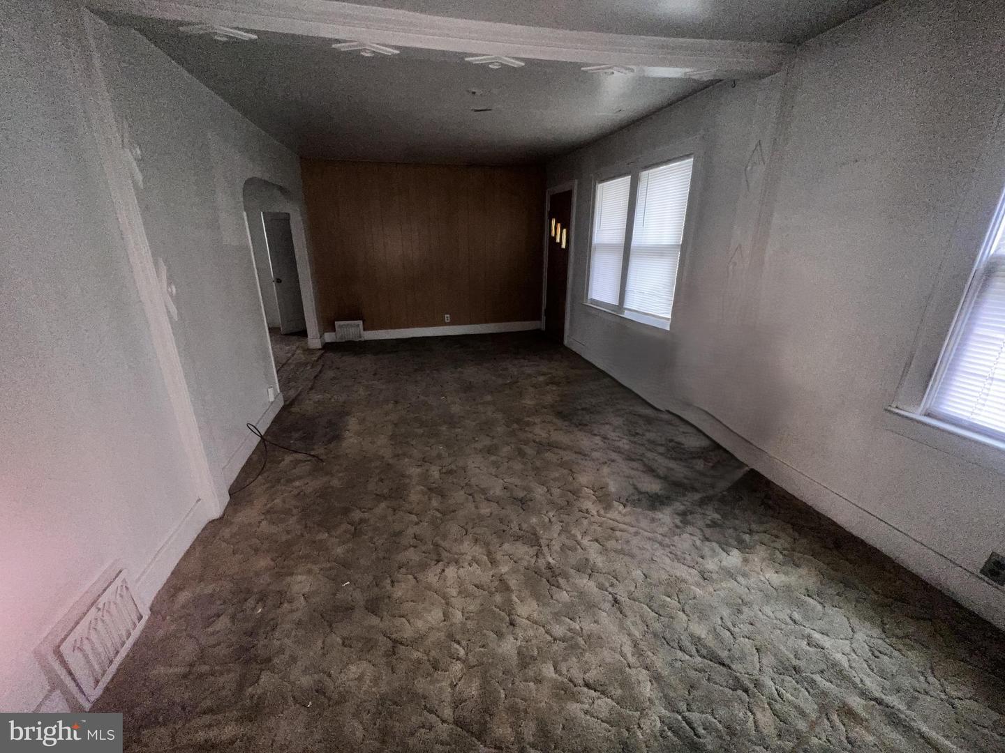 346 Reservoir Ave Property Photo 13