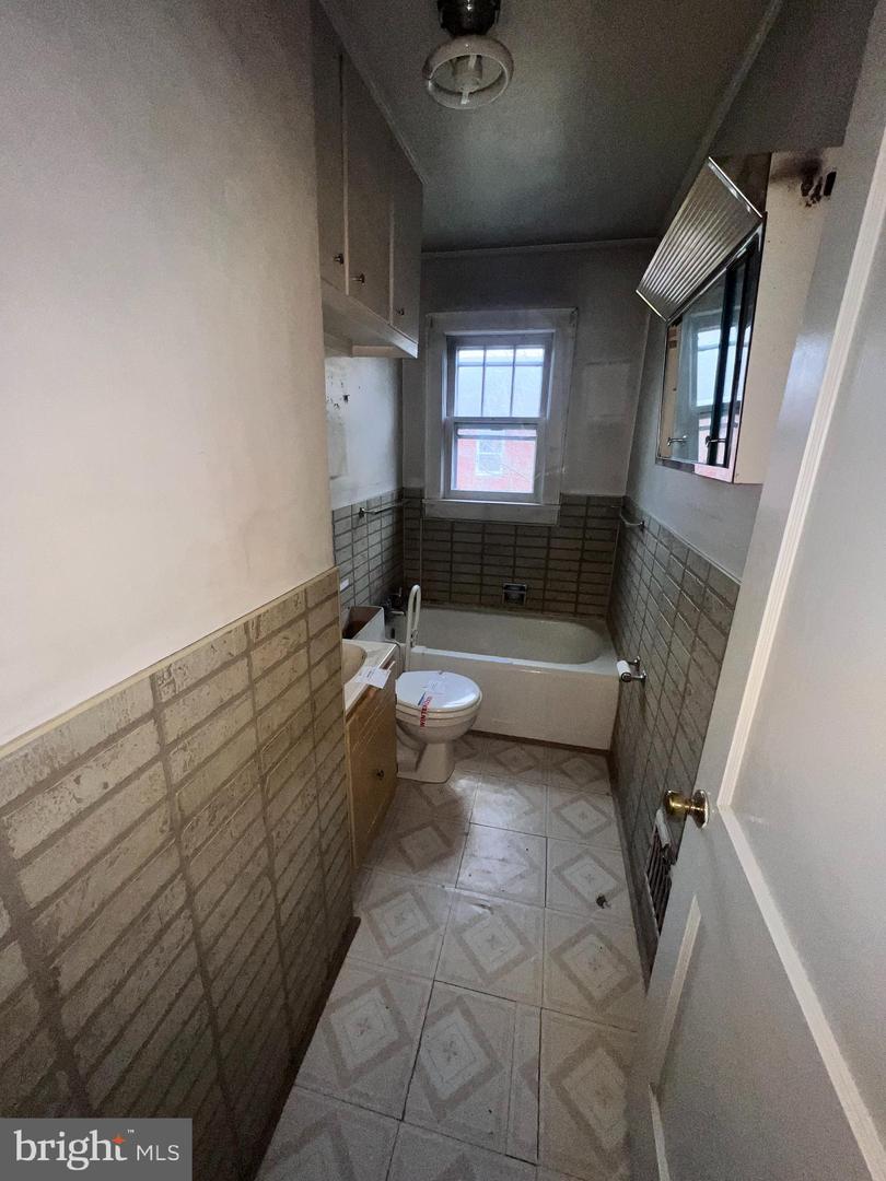 346 Reservoir Ave Property Photo 19
