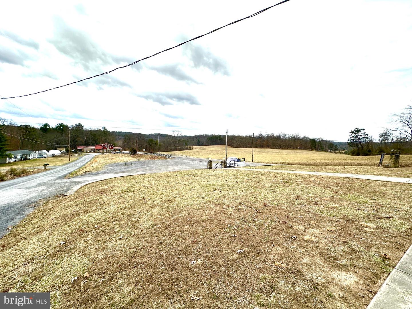 13801 Oldtown Rd Property Photo 32