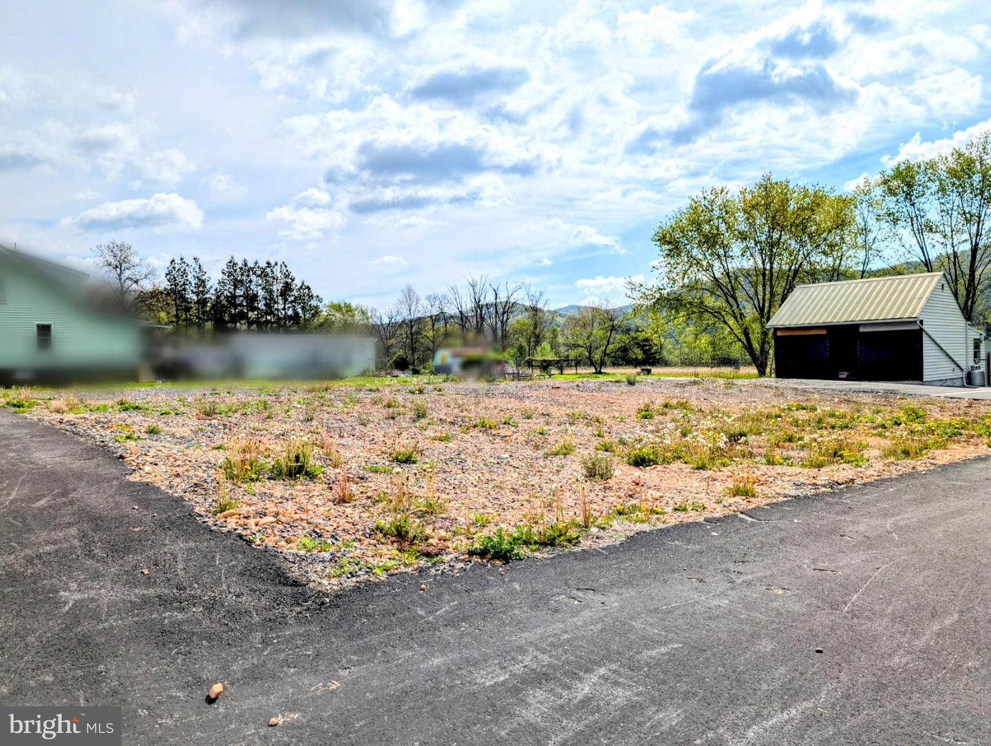 18318 Mcmullen Hwy Sw Property Photo 4
