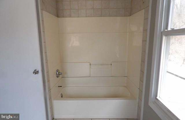 62 W Main St Property Photo 6