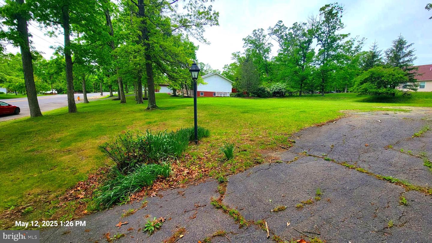 1045 Bishop Walsh Rd Property Photo 3
