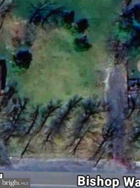 1045 Bishop Walsh Rd Property Photo 4