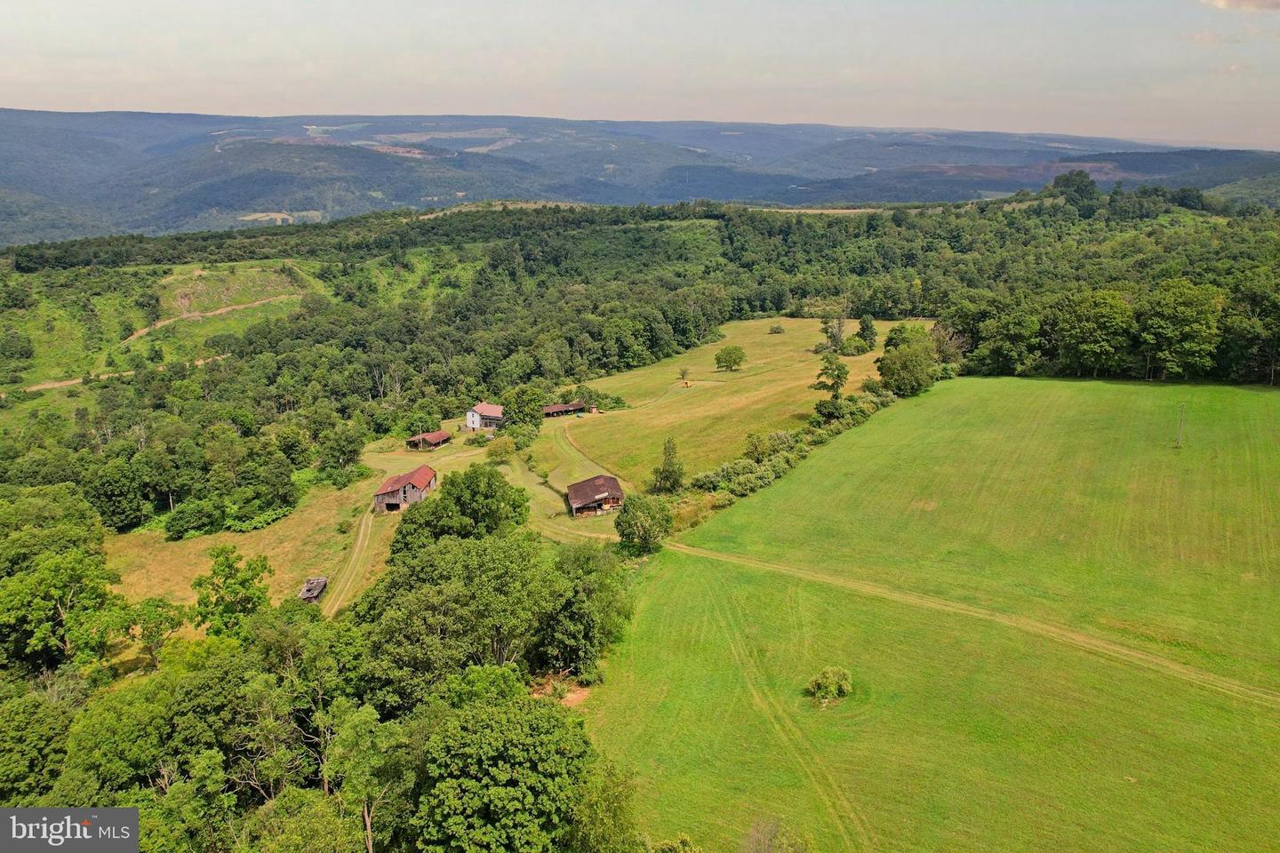 21205 Long Mountain Road Property Photo 9
