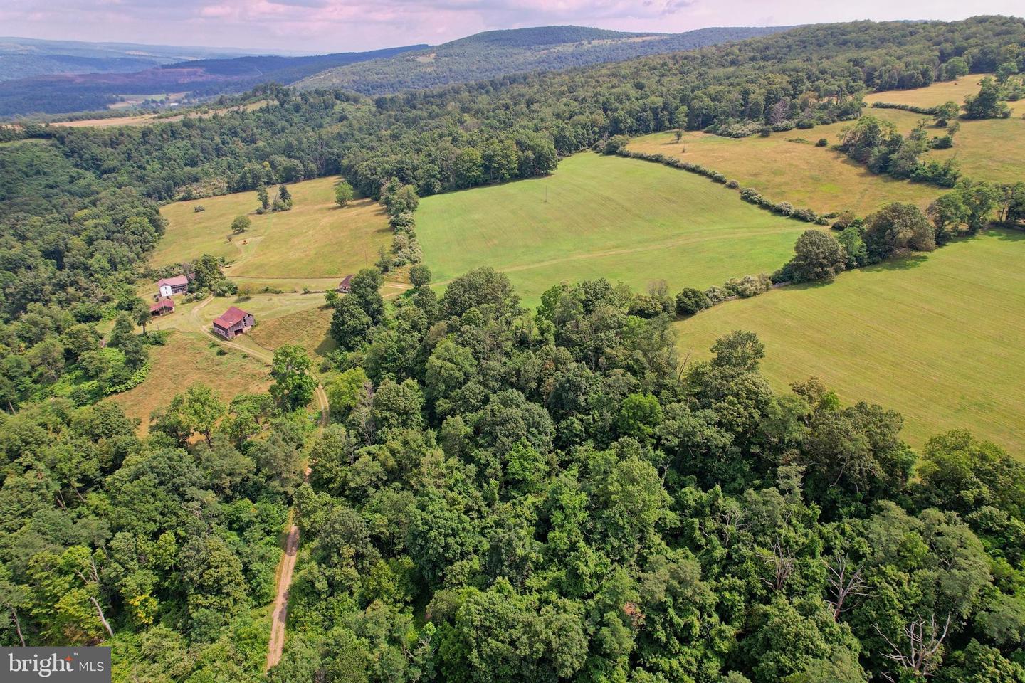 21205 Long Mountain Road Property Photo 10