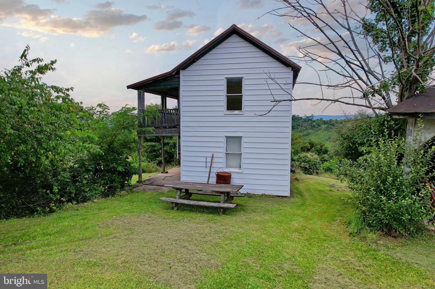 21205 Long Mountain Road Property Photo 92