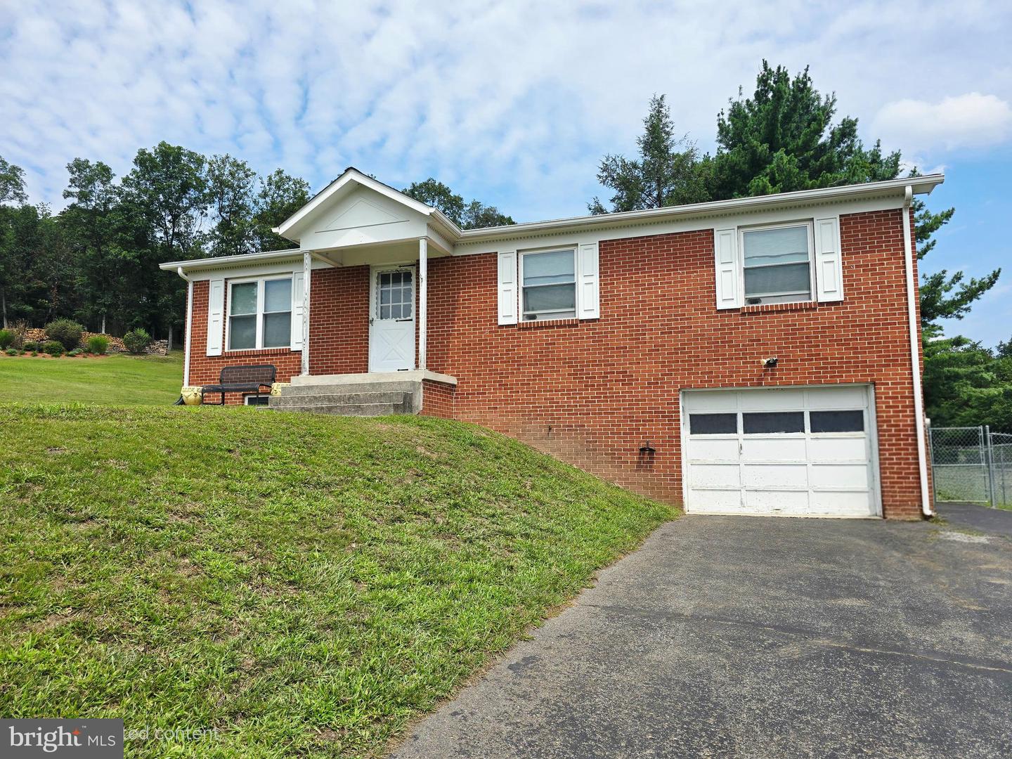 14507 Bourbon St Sw Property Photo 1
