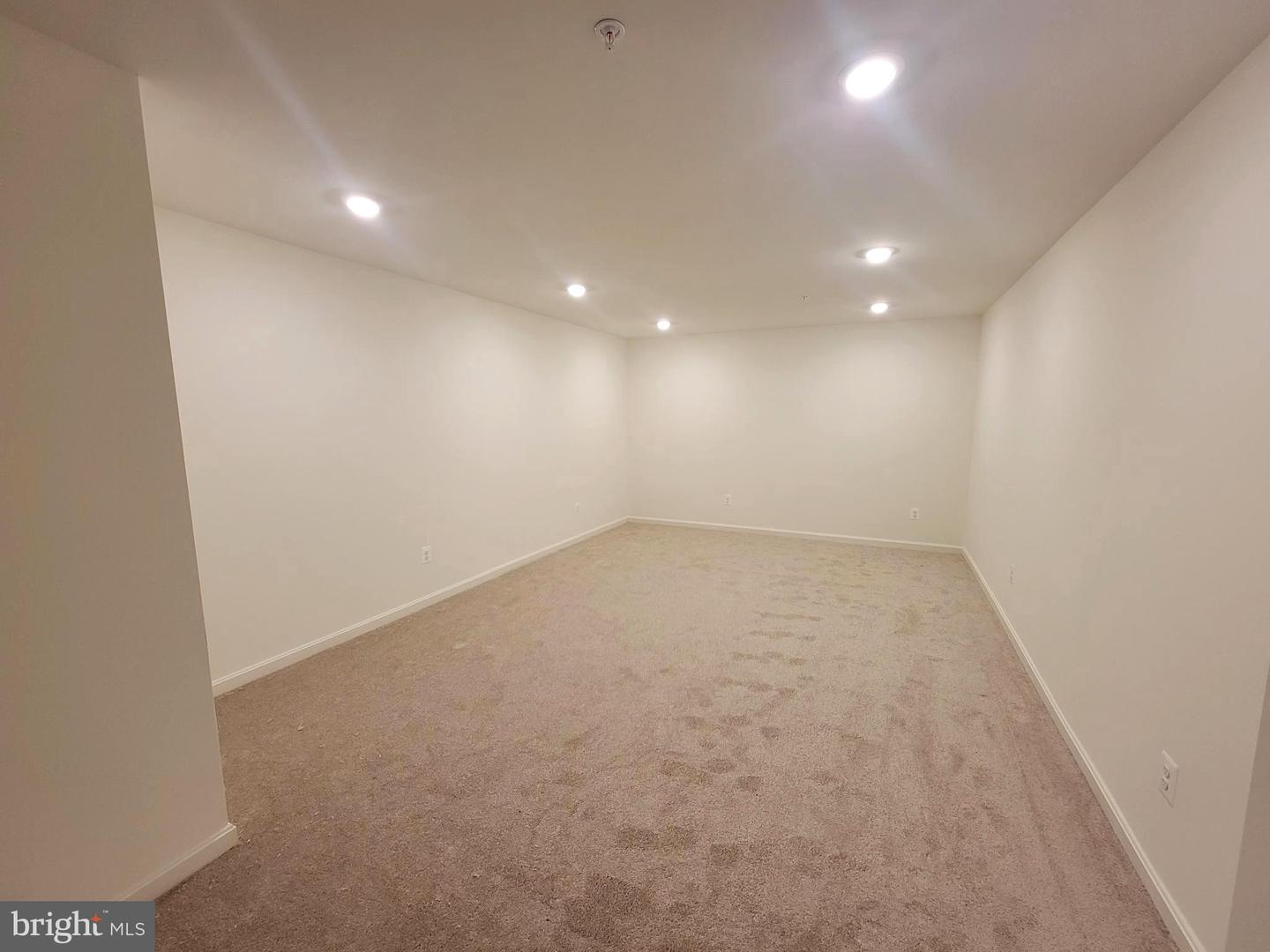 1107 Cherrywood Ave Property Photo 64