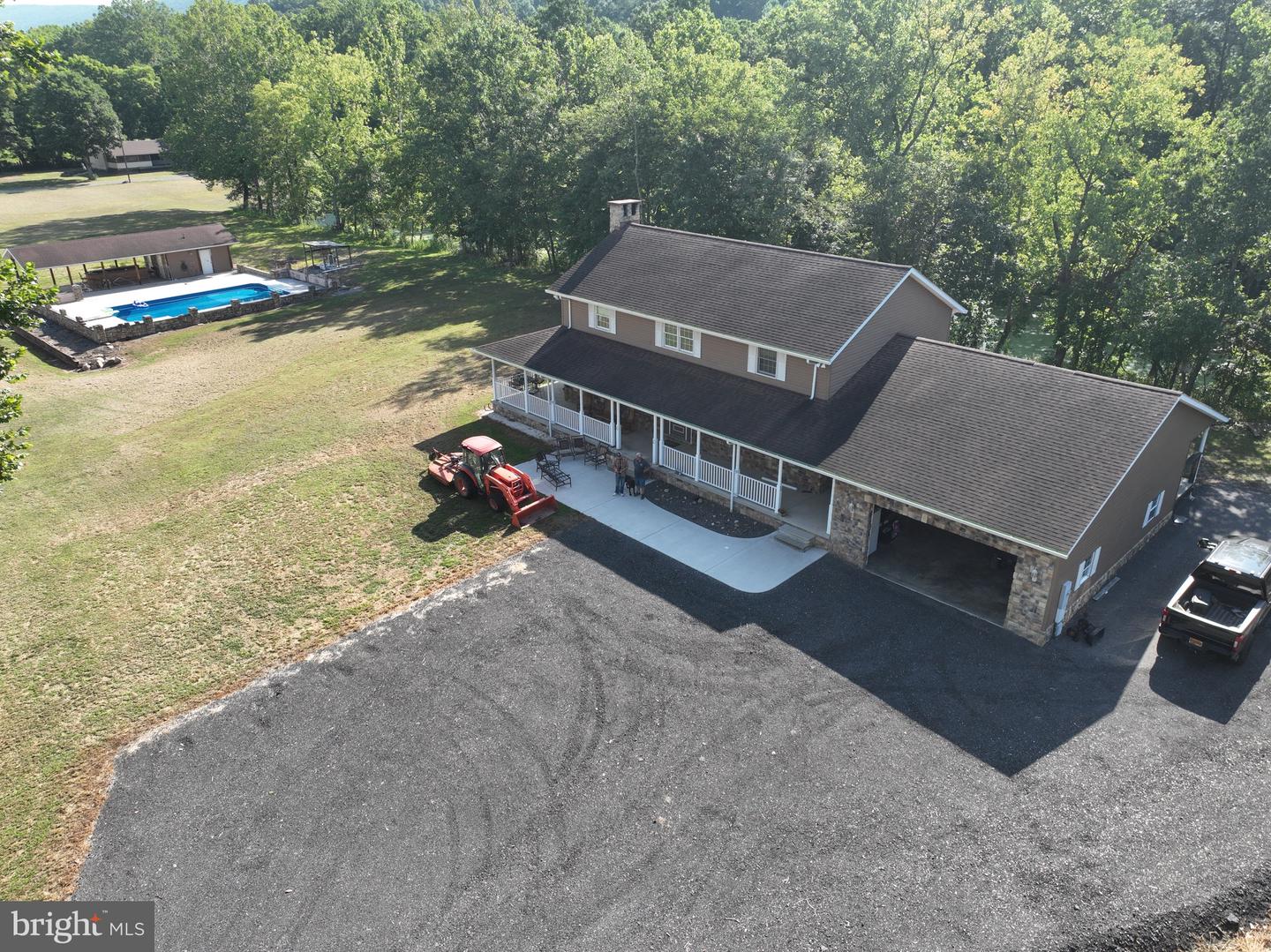 13900 Schellsburg Rd Property Photo 2