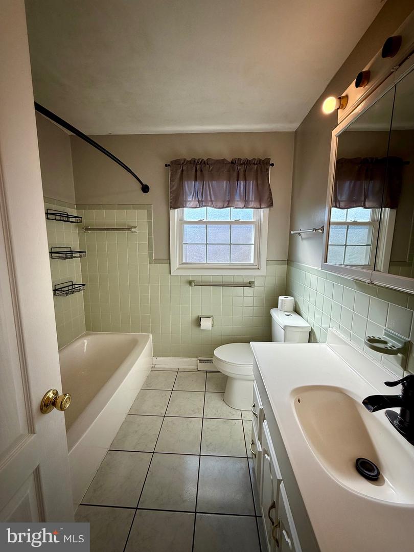 15700 Acorn Ct Property Photo 12