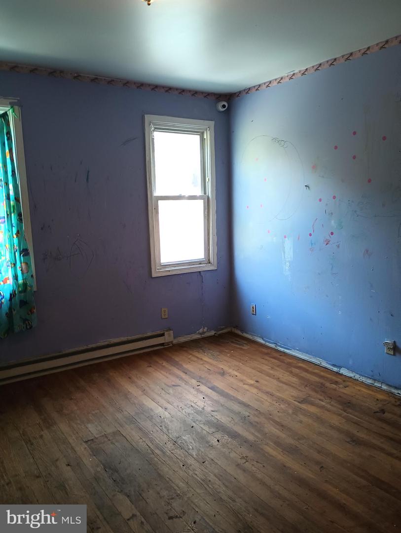 408 Chestnut St Property Photo 7