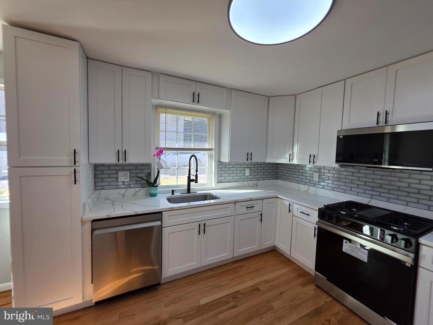 11816 Bedford ##rear Property Photo 1