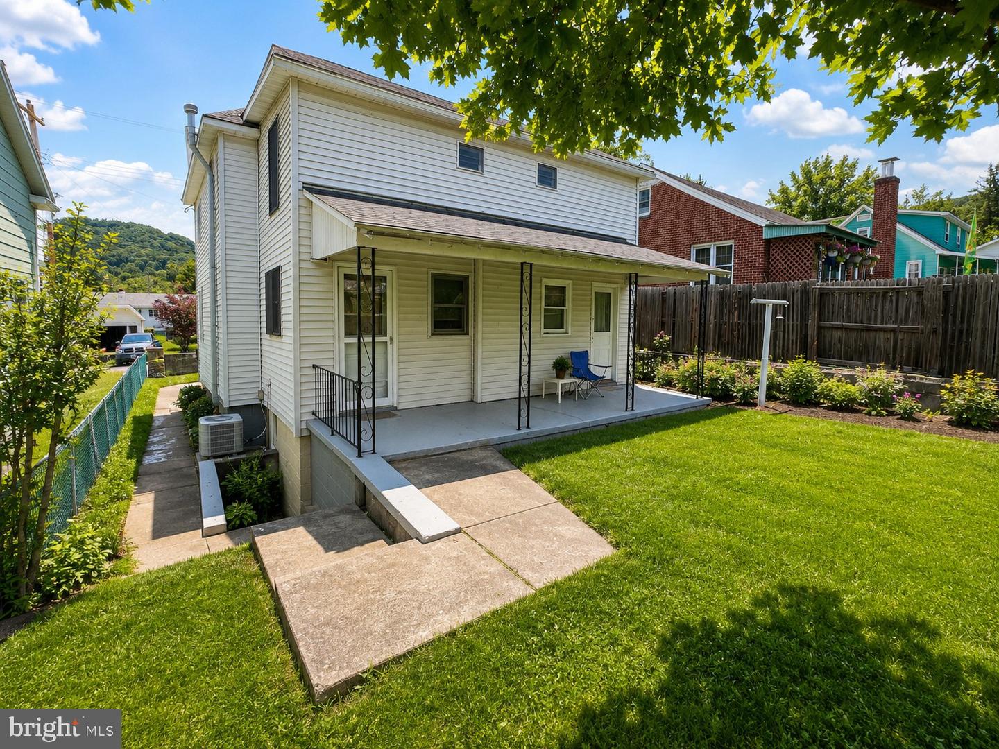 224 / 226 Green St Property Photo 10